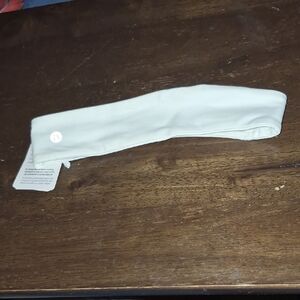 Lululemon Athletica White Fly Away Tamer Headband